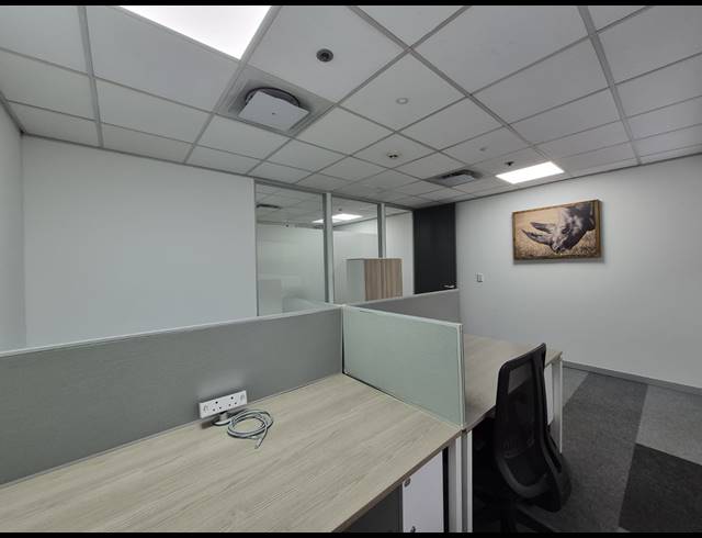 24M² OFFICE TO LET IN ROSEBANK